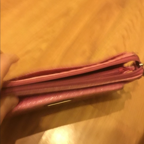 Nicole Miller Wallet - Picture 4 of 4